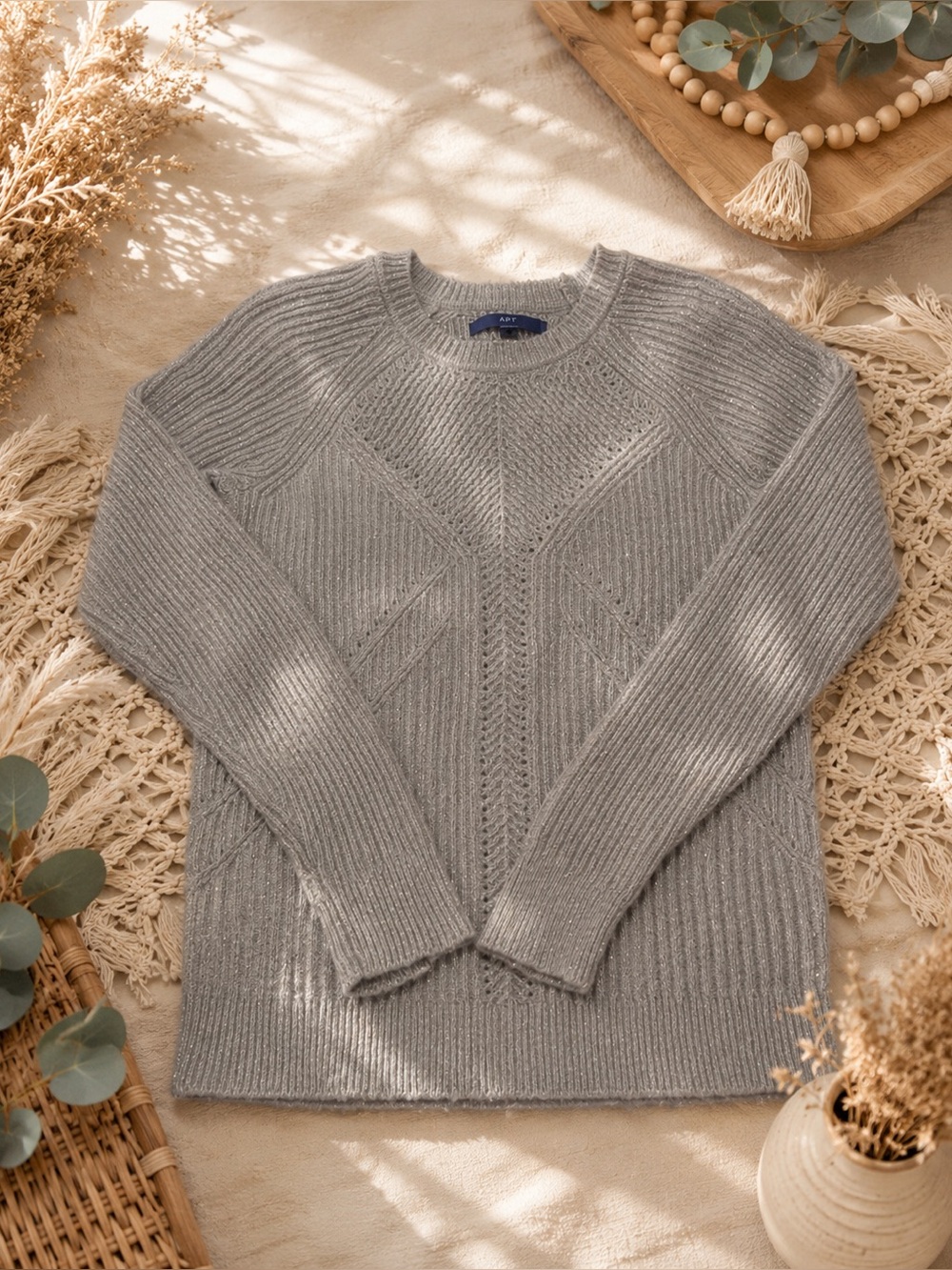 Apt. 9 Women's Light Gray Crew Neck Sweater